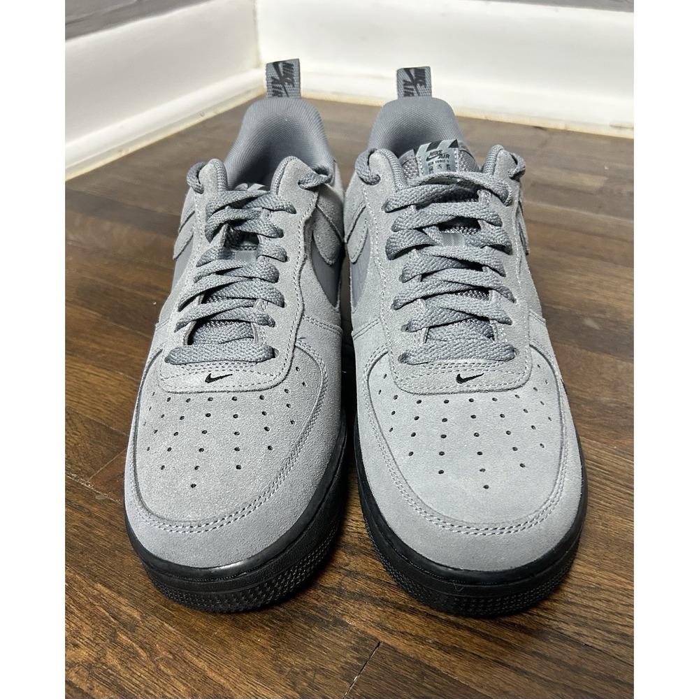 Men's Nike Air Force 1 Low 07 LV8 Grey Suede Shoes Reflective Swoosh Size 9.5 - Picture 2 of 12